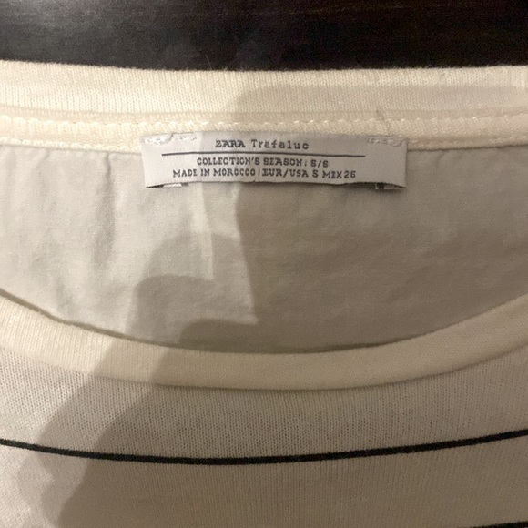 Zara trafaluc long sleeve blouse
size: Small - Picture 3 of 3